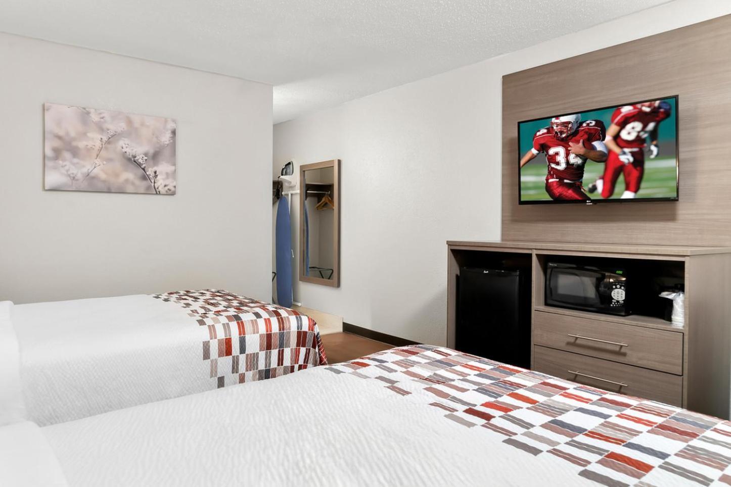 Red Roof Inn Auburn Hills Exterior photo