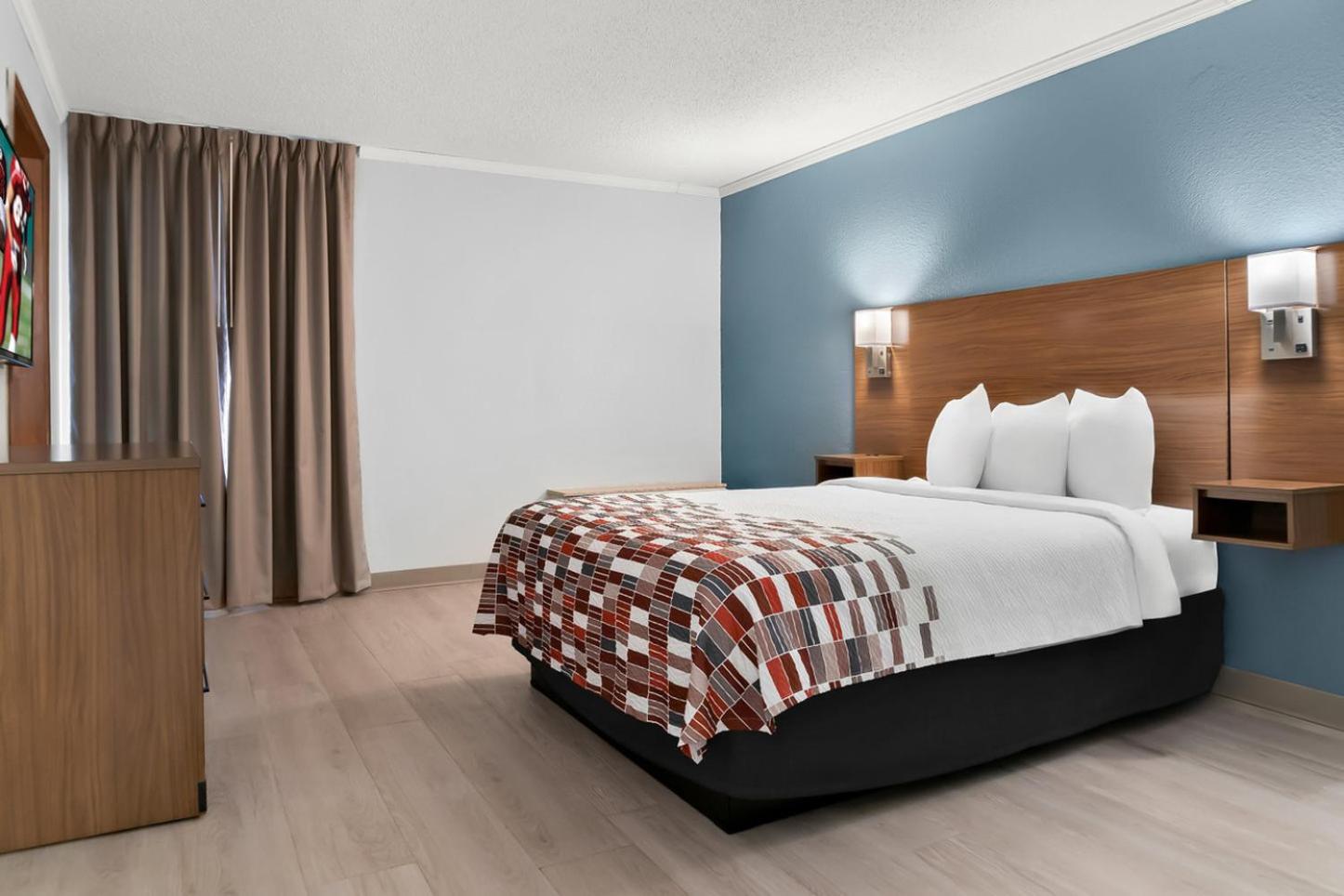 Red Roof Inn Auburn Hills Exterior photo