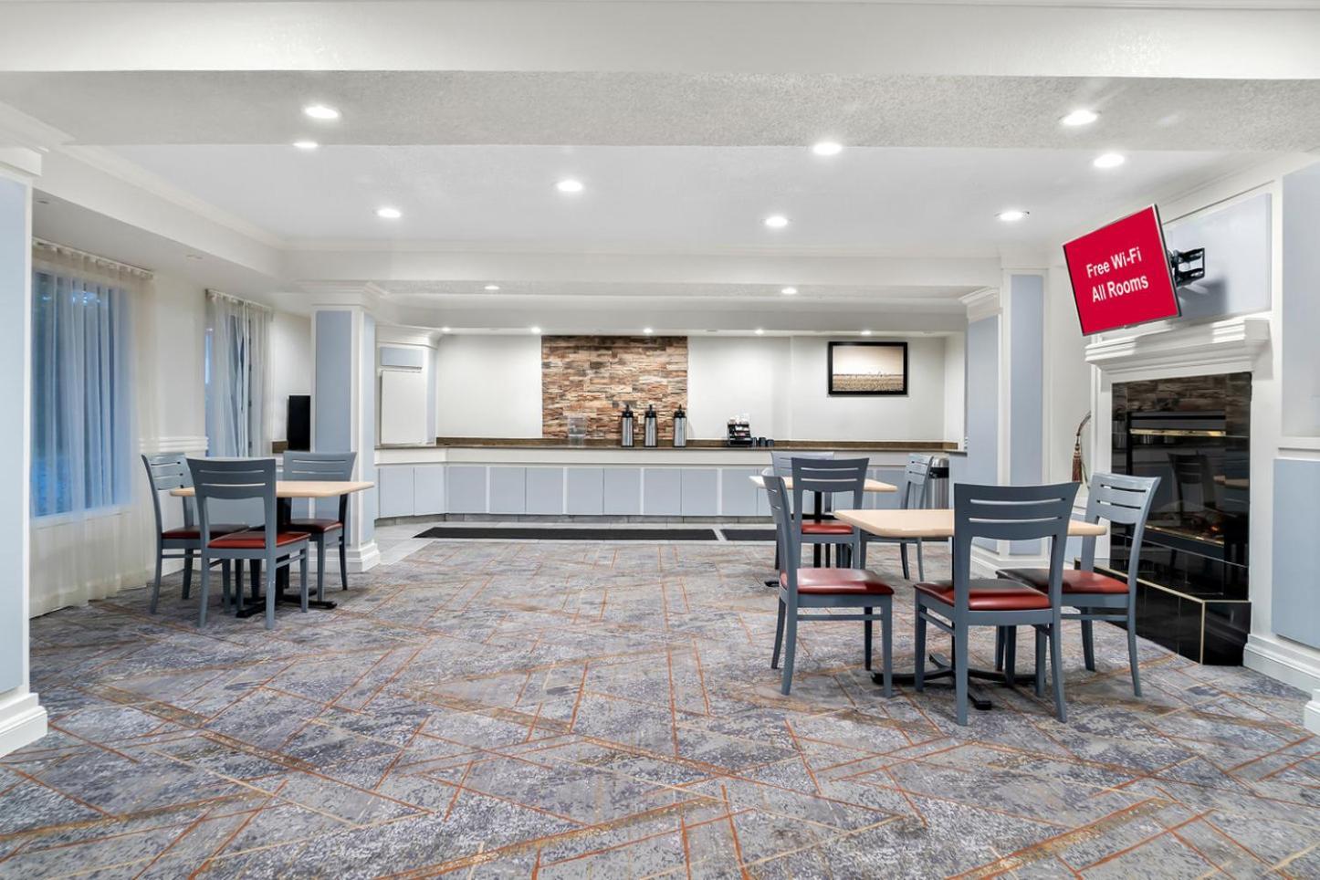 Red Roof Inn Auburn Hills Exterior photo